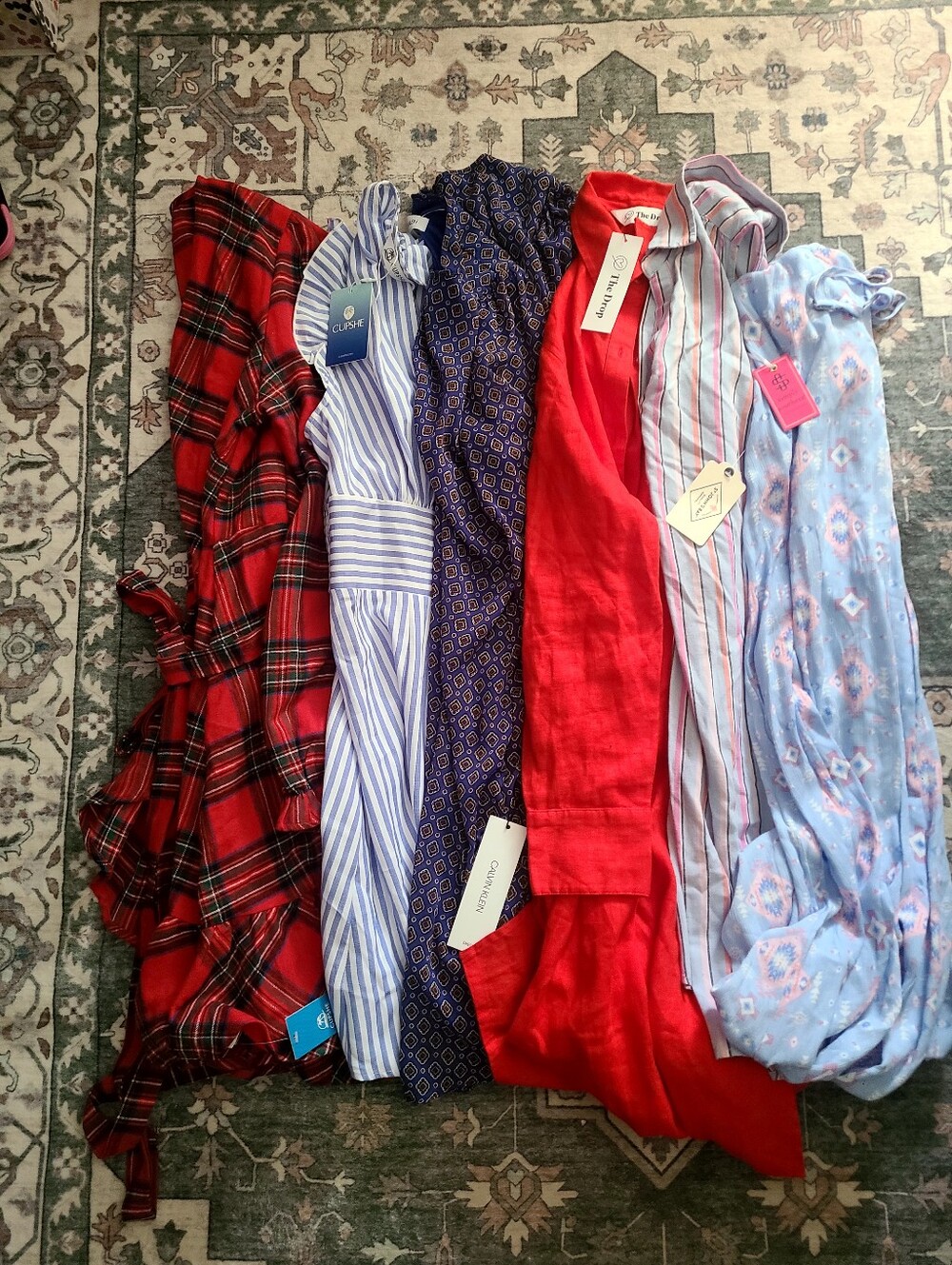 6 Women’s NWT Dresses Lot – Medium – Calvin Klein, The Drop, Cupshe + More